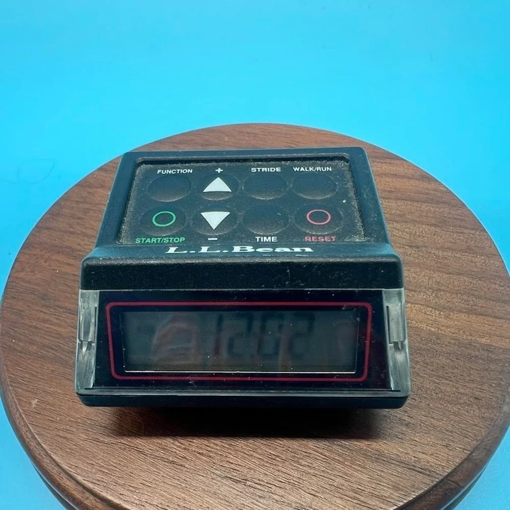 LL Bean Electronic Pedometer‎ Walk Run Stopwatch Clock W/belt Clip TESTED WORKS